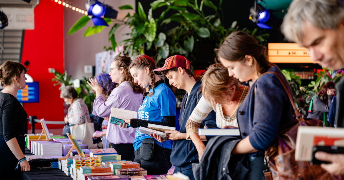 ILFU Boekfest: de grootse opening van het boekenseizoen • ILFU