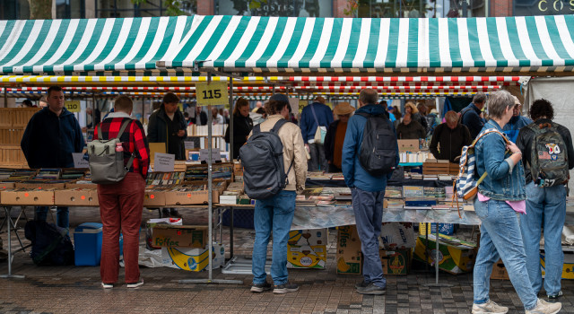 Kramen op De Utrechtse Boekenmarkt