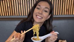 Miniserie: Van een internationale jeugd in Rhodos naar een toekomst in Nederland