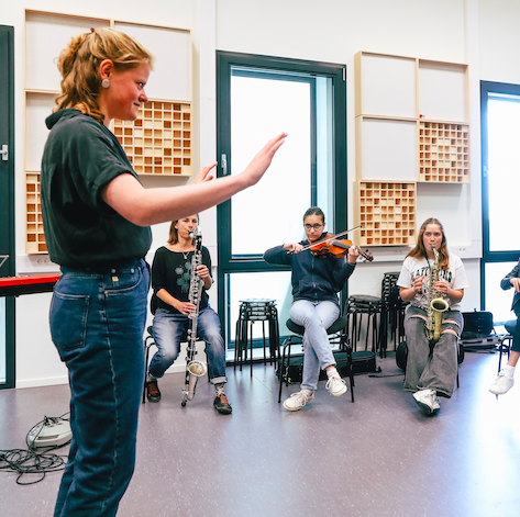 https://ams3.digitaloceanspaces.com/residentie-orkest-preview/assets/Muzikaal Leidinggeven