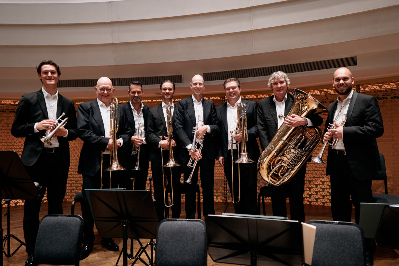 Principal trombone (65 - 75%) (tenor trombone with side instrument alto trombone)