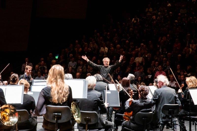 https://ams3.digitaloceanspaces.com/residentie-orkest-staging/assets/Go R.O. XL